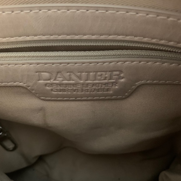 🧊 2 for 30 🧊 Danier leather large crossbody purse - Picture 6 of 6